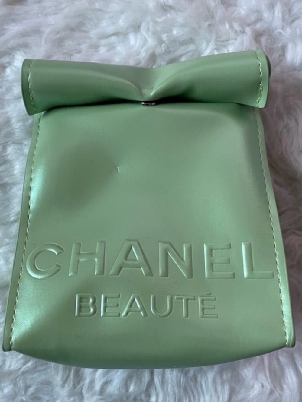 Mint Green Beauté Cosmetic Pouch - Picture 8 of 8